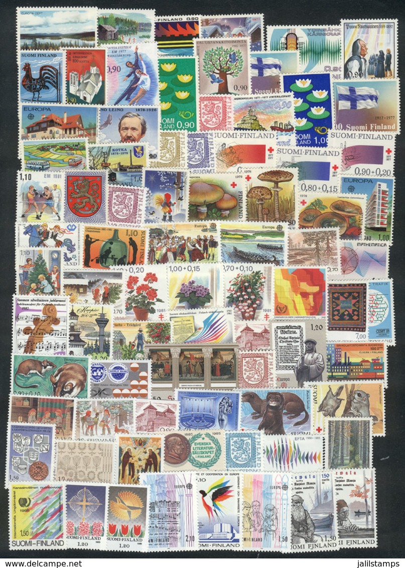 FINLAND: Lot Of Stamps, Souvenir Sheets And Booklets Issued Between 1977 And 1985 (not Consecutive), All Unmounted And O - Autres & Non Classés