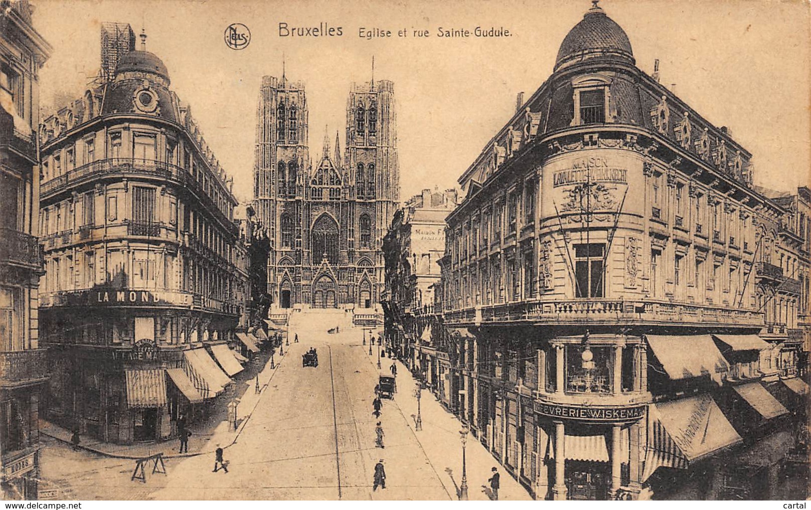 BRUXELLES - Eglise Et Rue Sainte-Gudule - Lanen, Boulevards