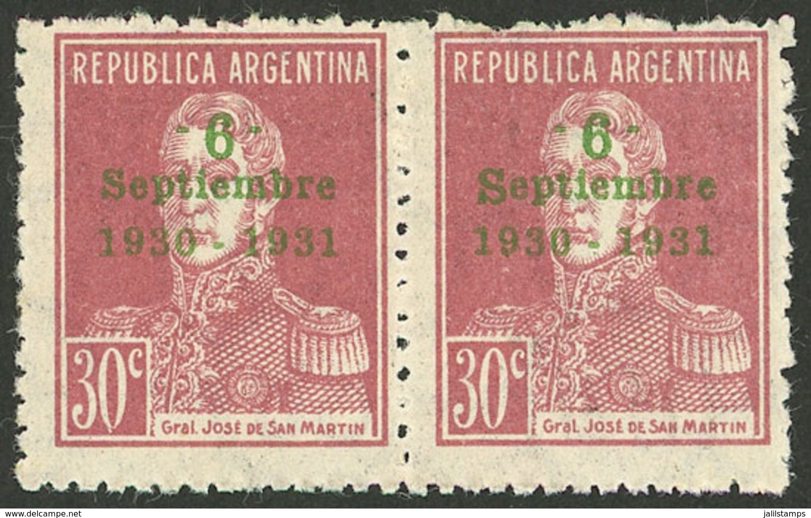 ARGENTINA: GJ.698a, Pair With Large And Small S, VF Quality! - Unused Stamps