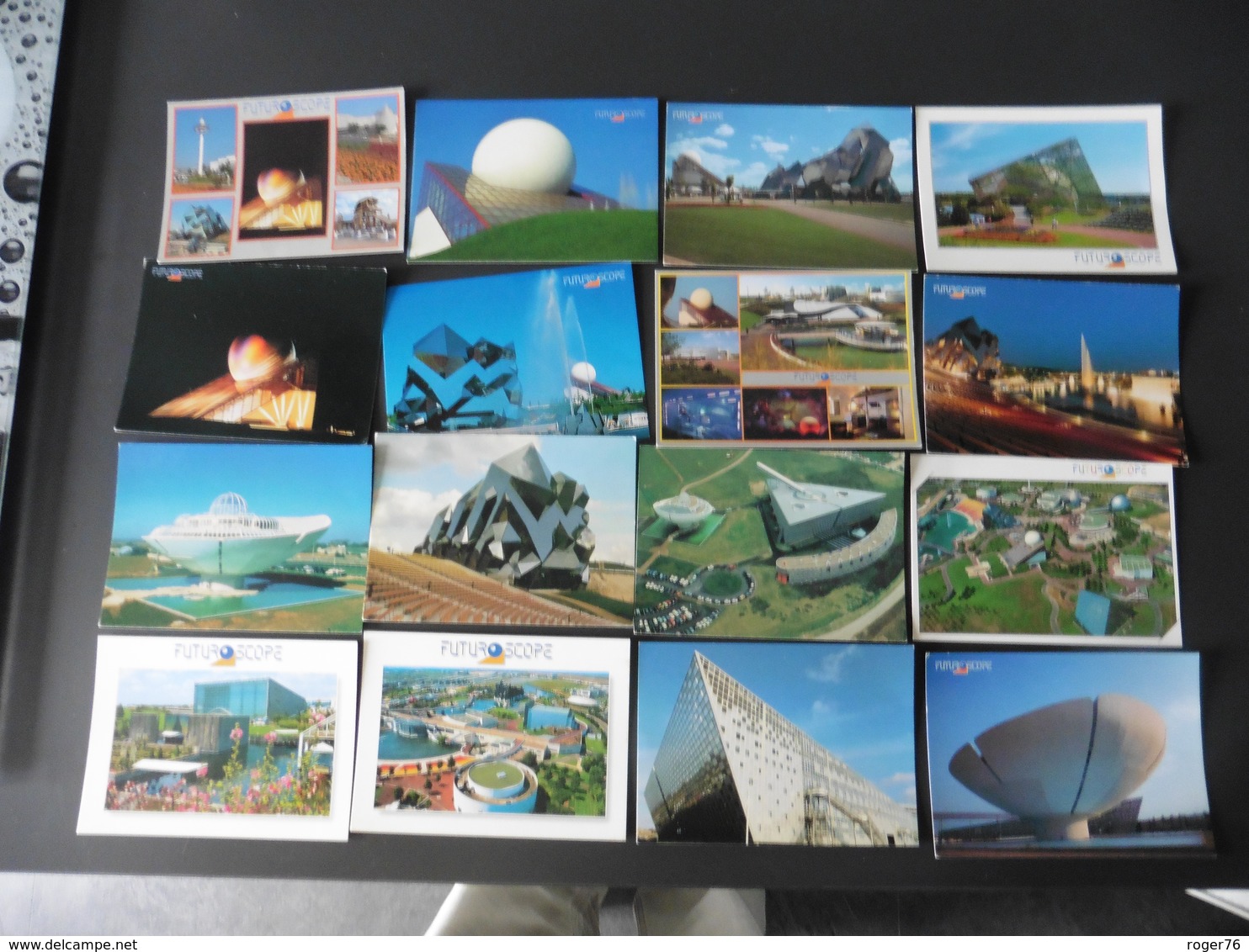 LOT  DE 31  CARTES POSTALES  NEUVES DU  FUTUROSCOPE - 5 - 99 Postkaarten