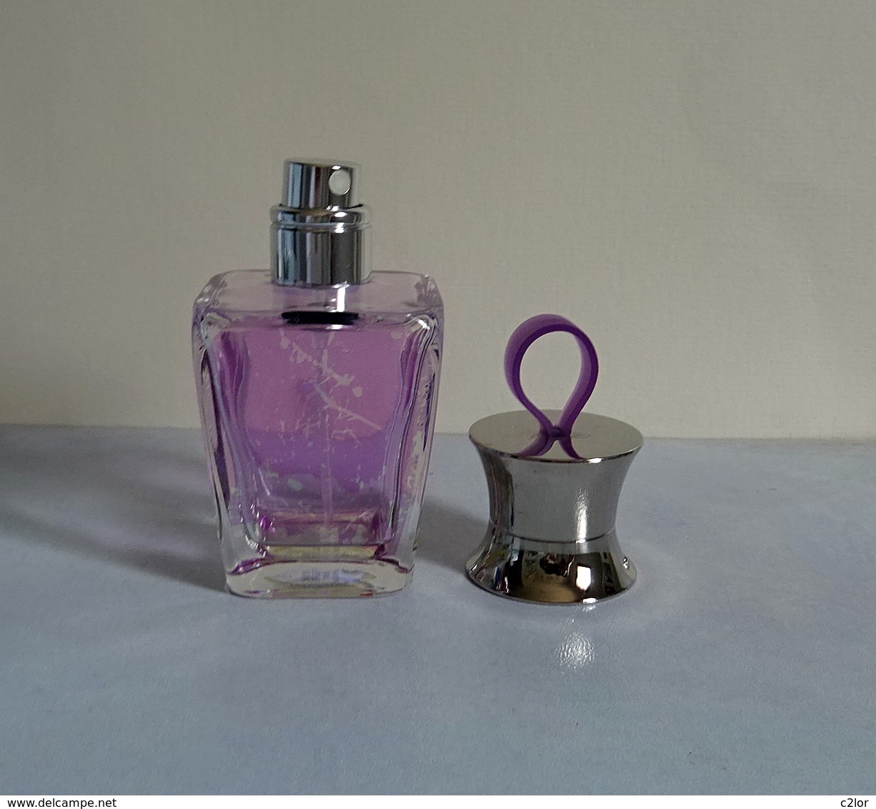 Flacon Vaporisateur "PROMESSE" De CACHAREL  Eau De Toilette 30 Ml VIDE/EMPTY Pour Collection/décoration - Flacons (vides)