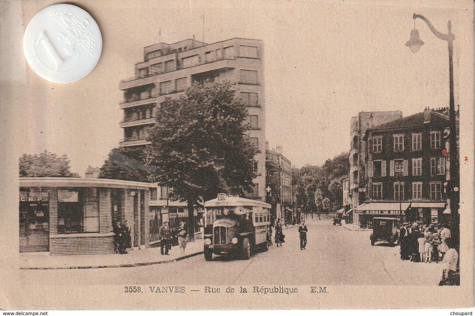 92 - Très Belle Carte Postale Ancienne De VANVES    Rue De La République - Vanves