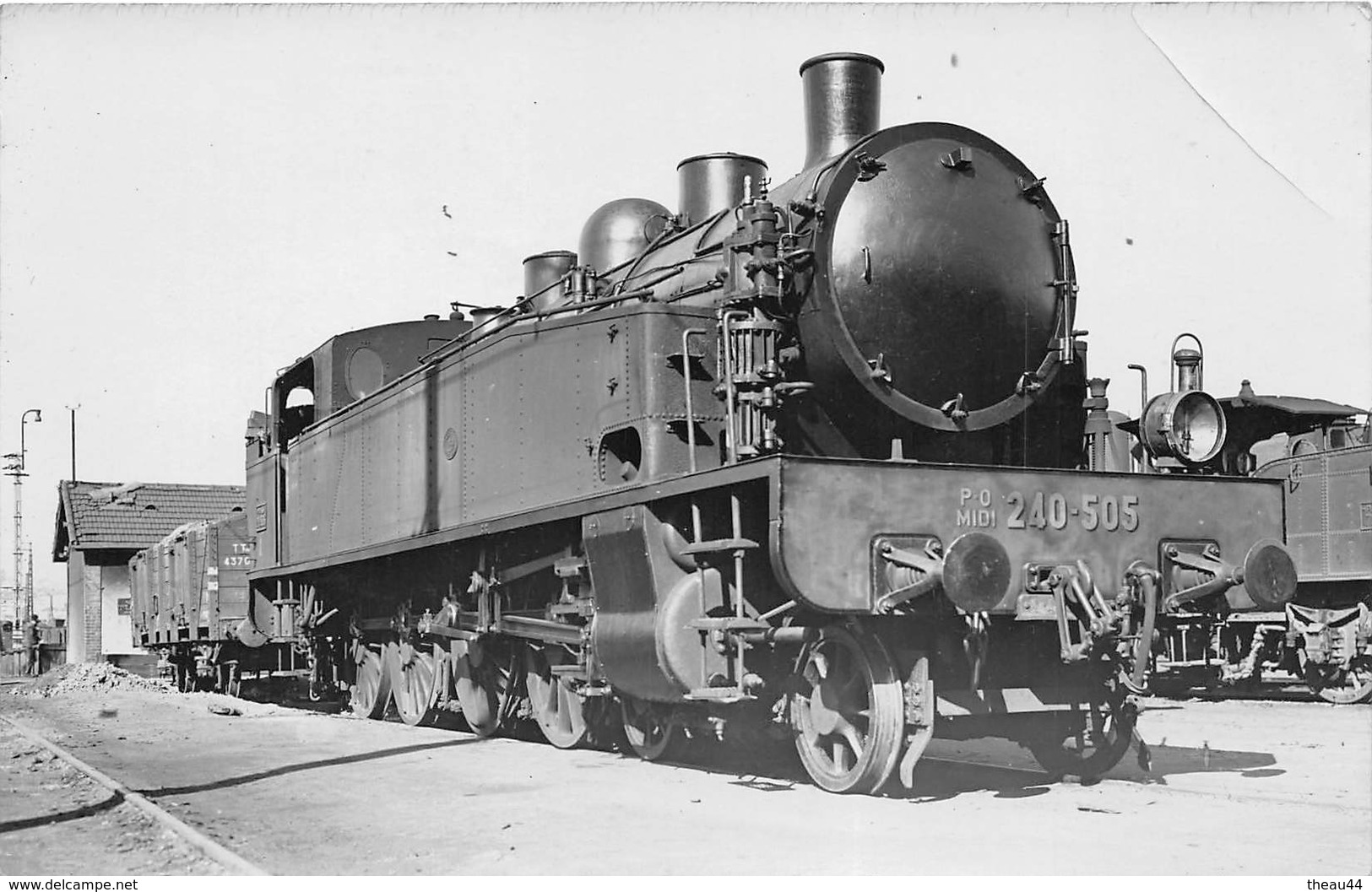 ¤¤   -  Carte-Photo D'une Locomotive Du " P.O. Midi " N° 240-505  En Gare    -  Chemin De Fer   -  ¤¤ - Matériel