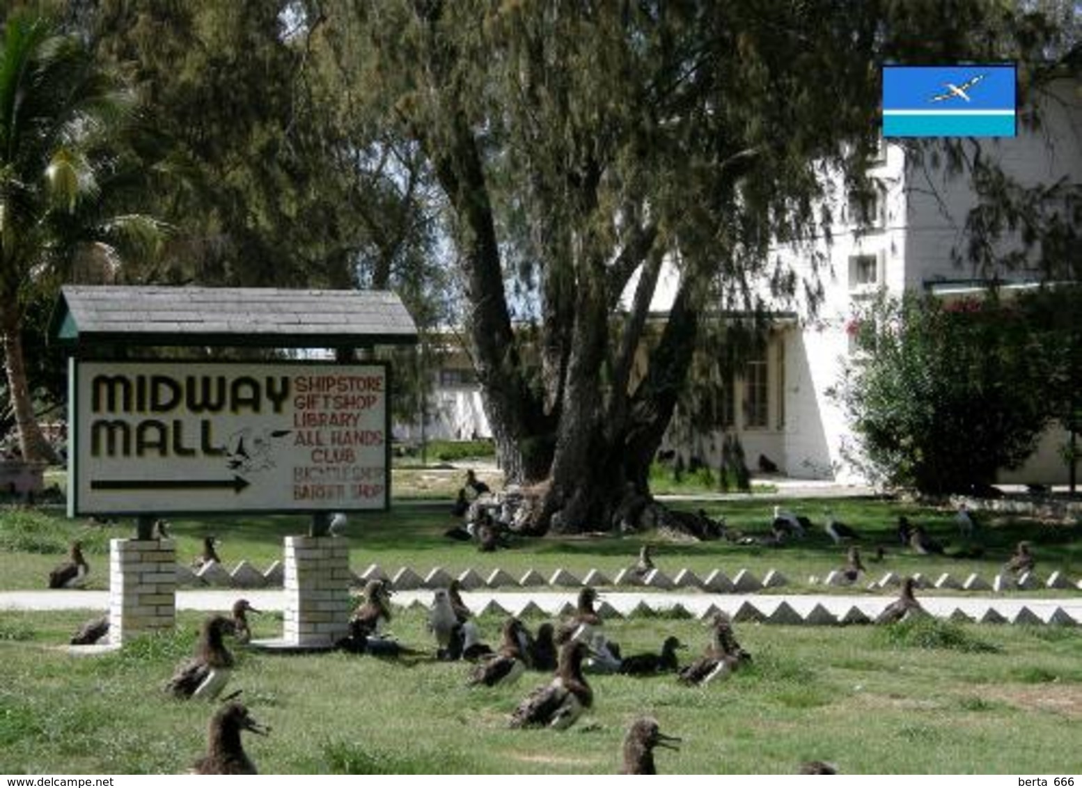 Midway Atoll Midway Mall New Postcard - Isole Midway