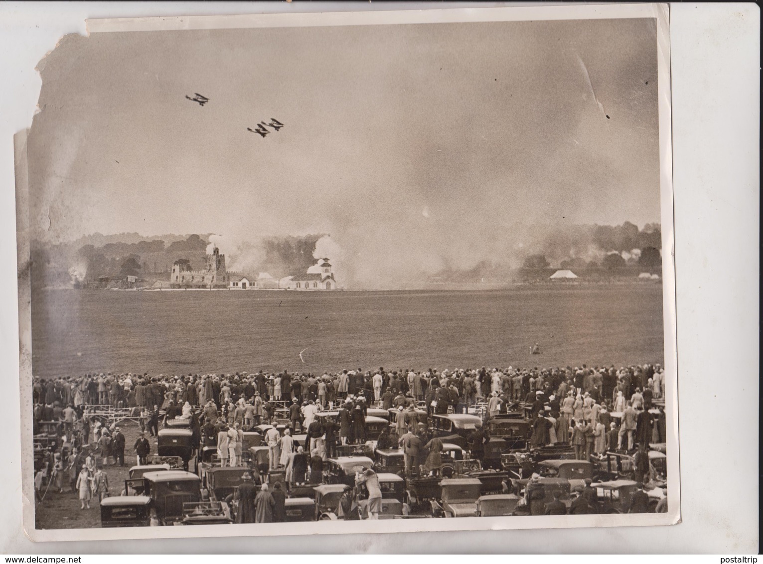 Feats At Royal Air Force Display Bombing Aeroplanes Raf Hendon 25*20CM Fonds Victor FORBIN 1864-1947 - Aviación