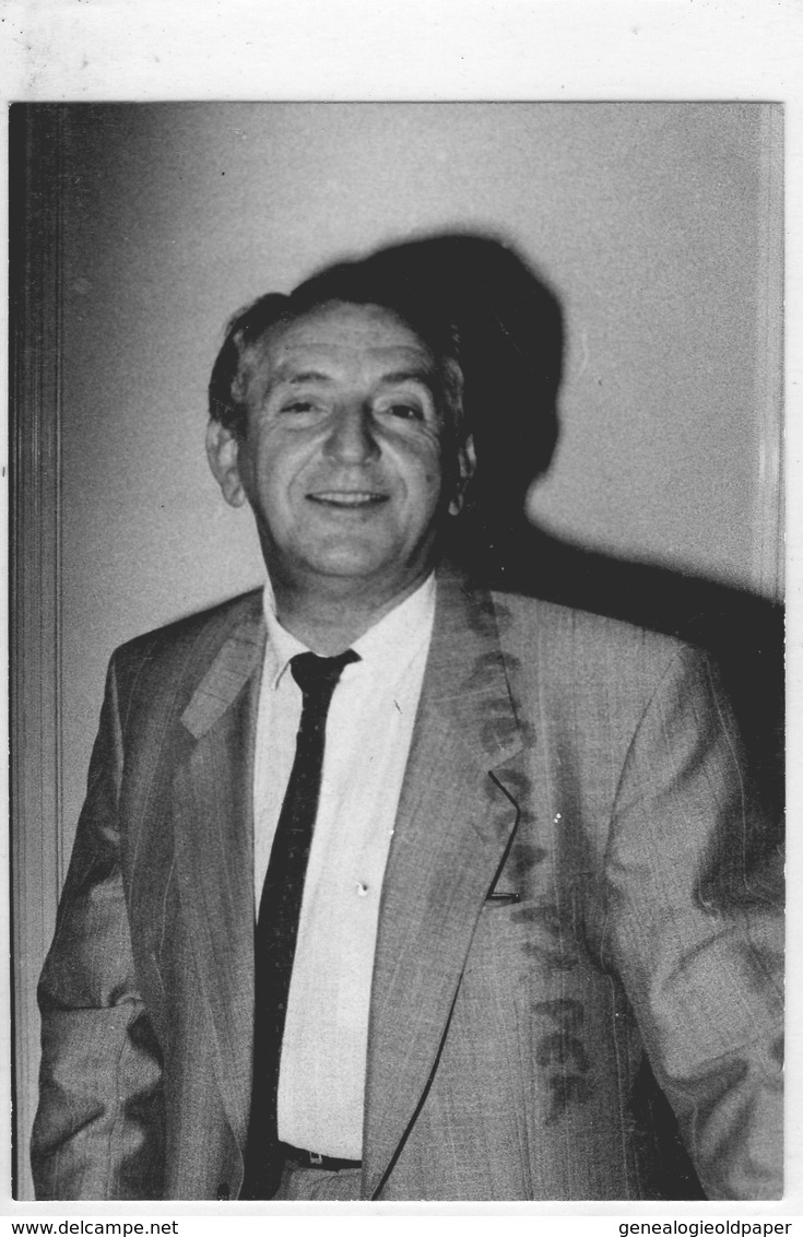 23-BOUSSAC-JEAN LOUIS CROSS DIRECTEUR DE DAGARD SA -1991- RARE PHOTO ORIGINALE - Personnes Identifiées