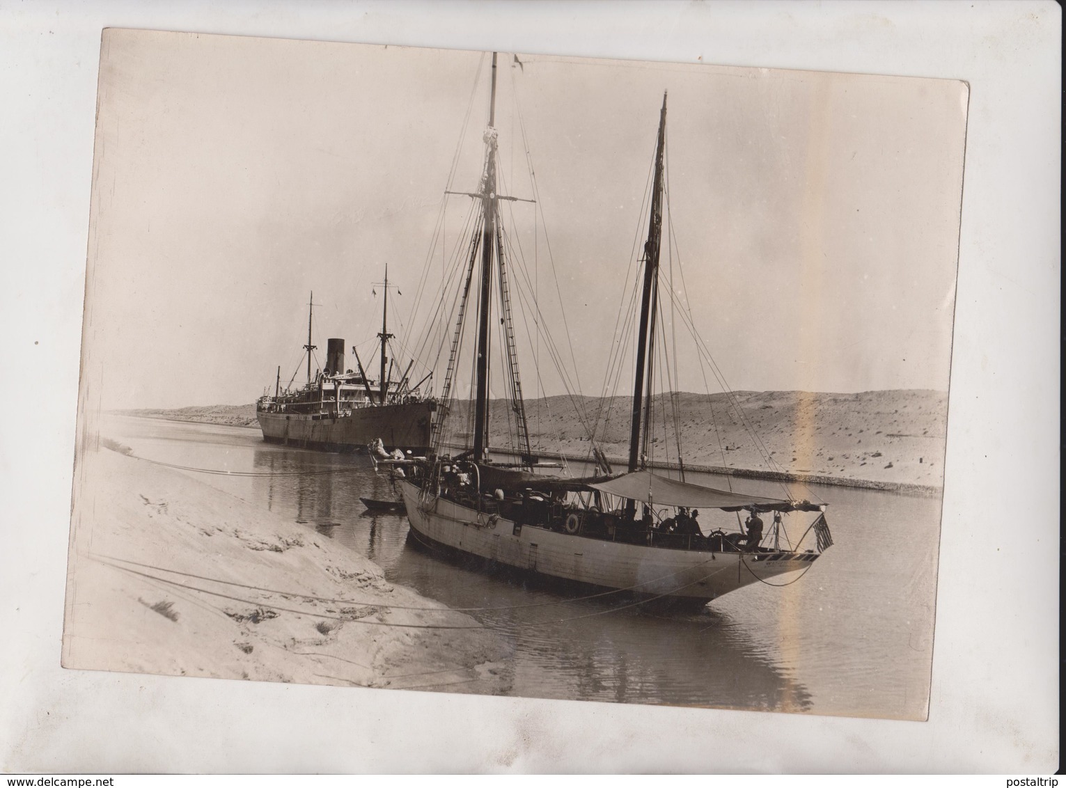 THE WISDOM II PASSING SUEZ CANAL WORLD EXPLORATION TRIP 24*18CM Fonds Victor FORBIN 1864-1947 - Barcos