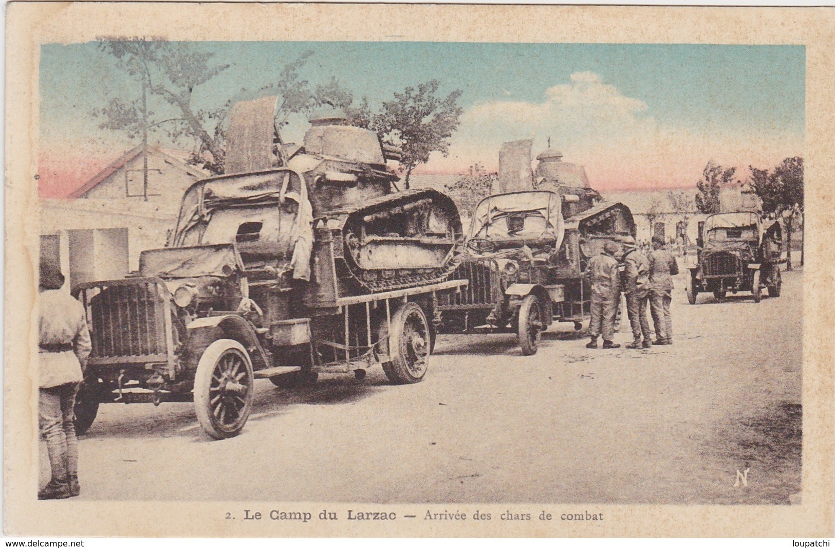 AVEYRON Camp Du Larzac Arrivée Des Chars De Combat - Manoeuvres