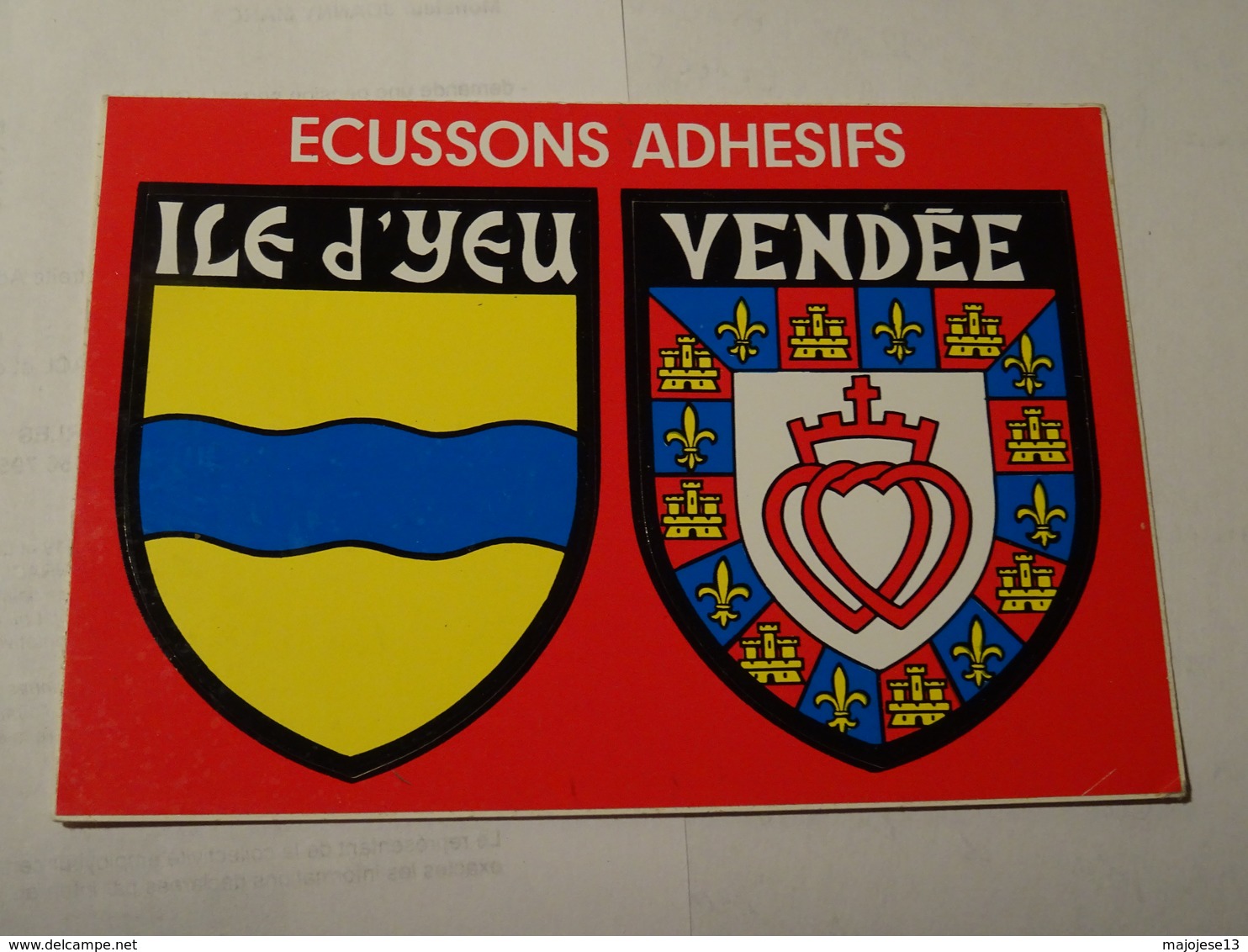 Carte Blason écusson Adhésif Autocollant Sticker Ile D'Yeu Et Vendée Adesivi Stemma Aufkleber Wappen - Obj. 'Souvenir De'