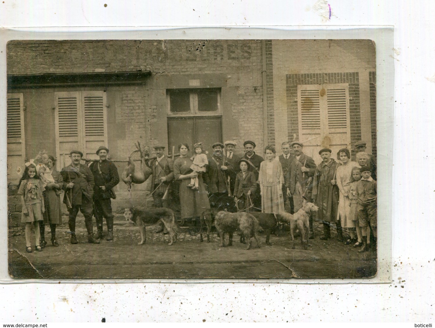 CHAUSSURES ET CHASSE A Situer - Autres & Non Classés