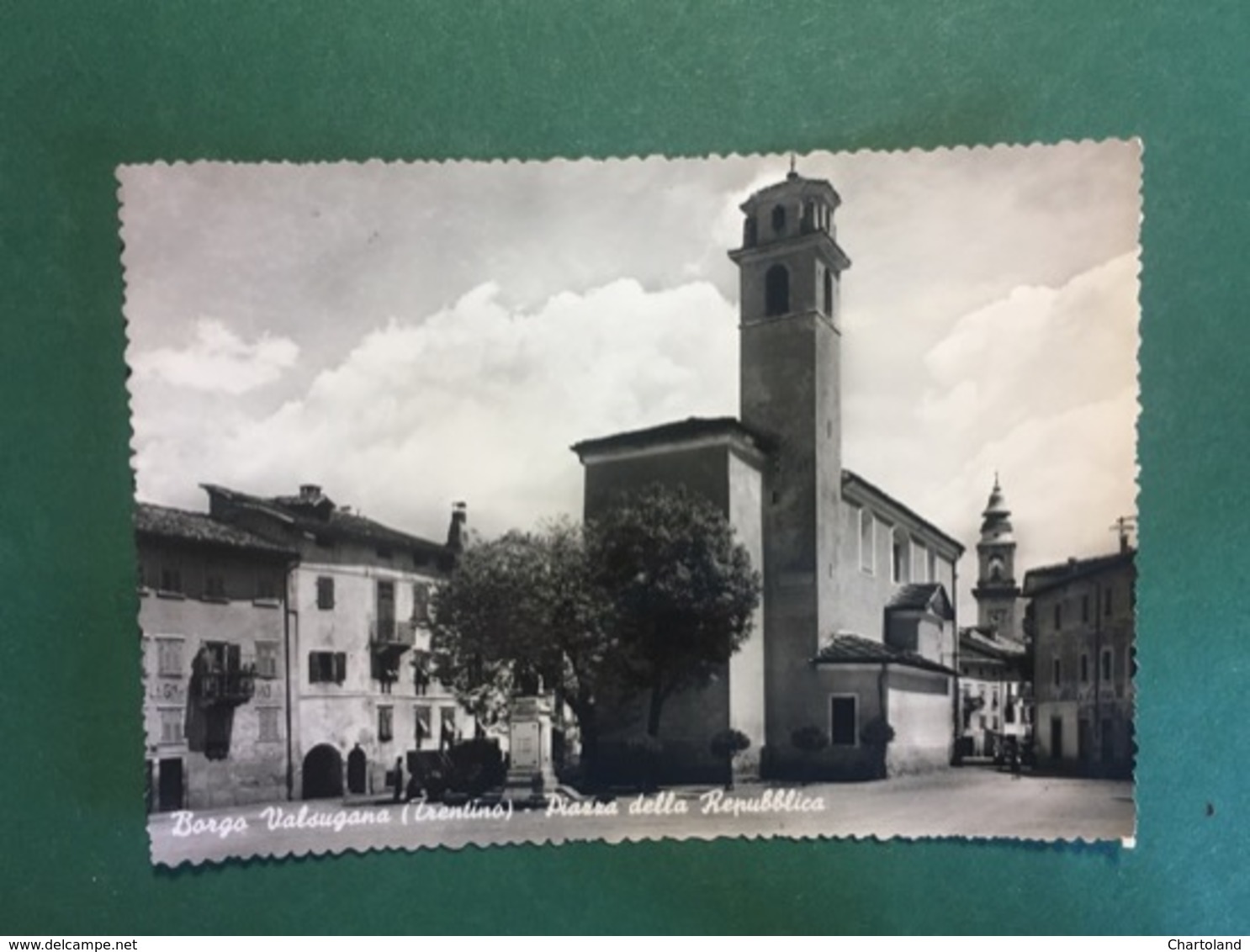 Cartolina Borgo Valsugana - Trentino - Piazza Della Repubblica - 1972 - Trento