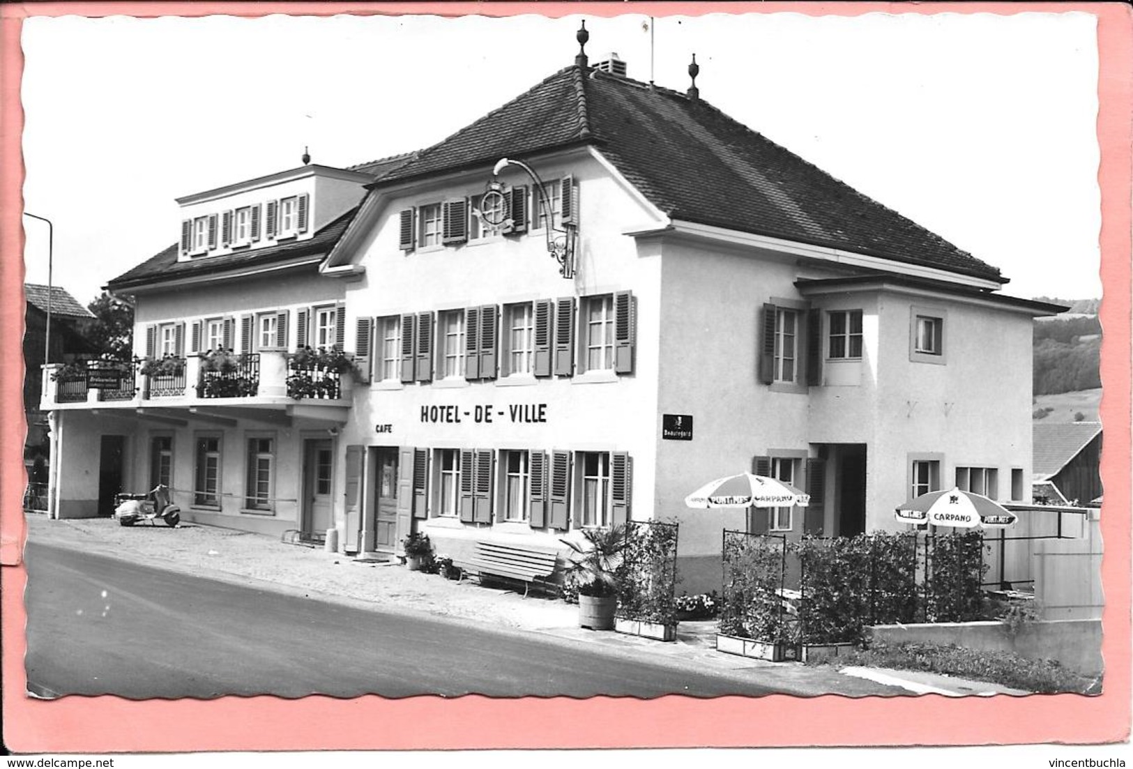 Riaz - Hotel De Ville Mme Ls Clerc Propr Café Parfait état - Riaz