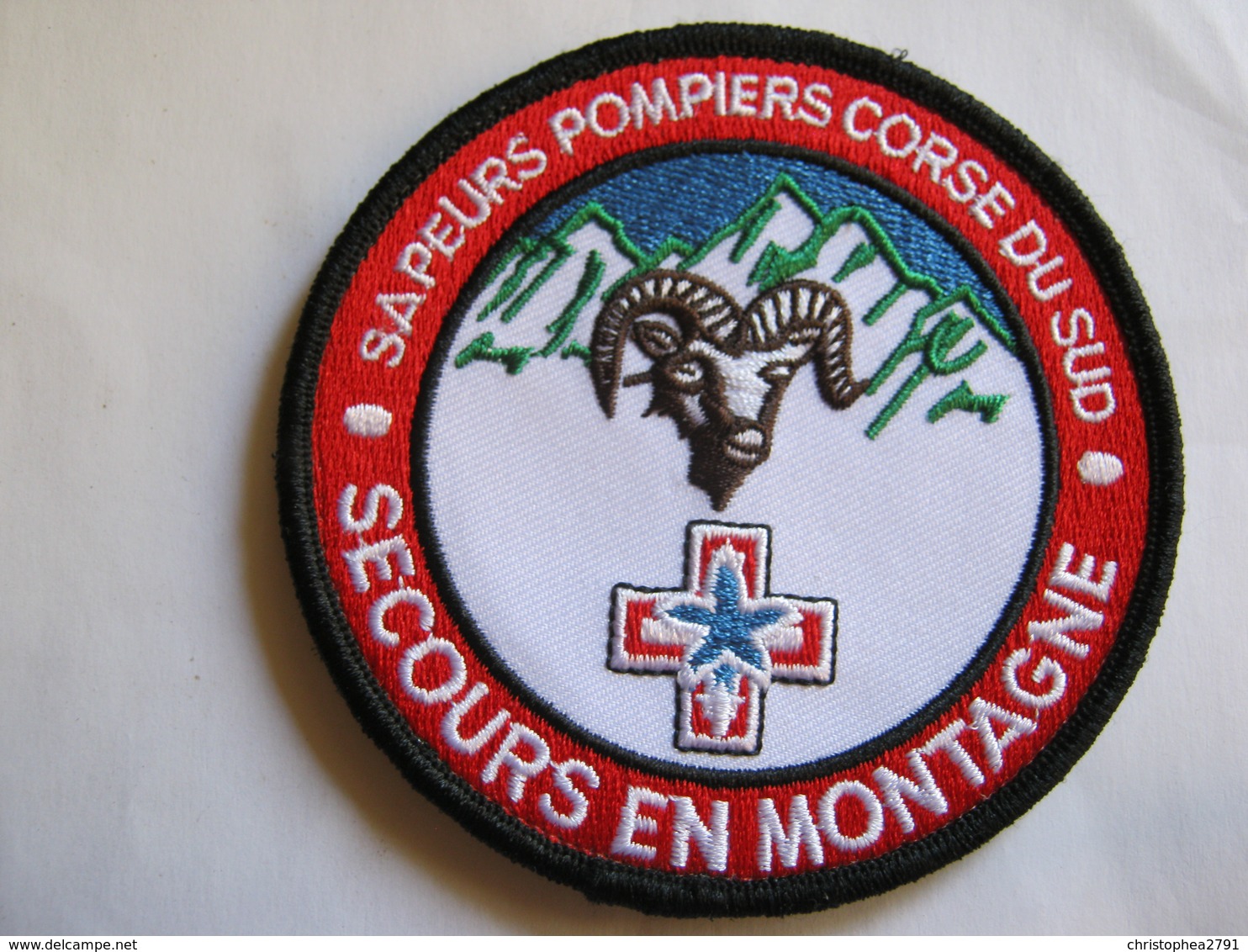 ECUSSON SAPEURS POMPIERS DE CORSE DU SUD SECOURS EN MONTAGNE  ETAT EXCELLENT SUR VELCROS - Bombero