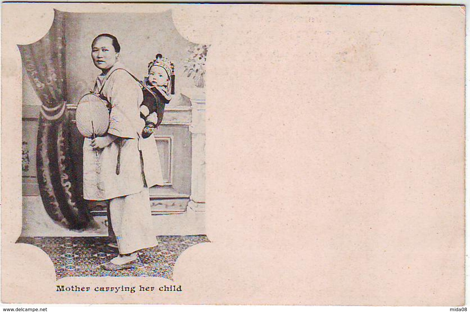 CHINE . MOTHER CARRYING HER CHILD . FEMME ET SON BEBE . CARTE PRECURSEUR - Cina