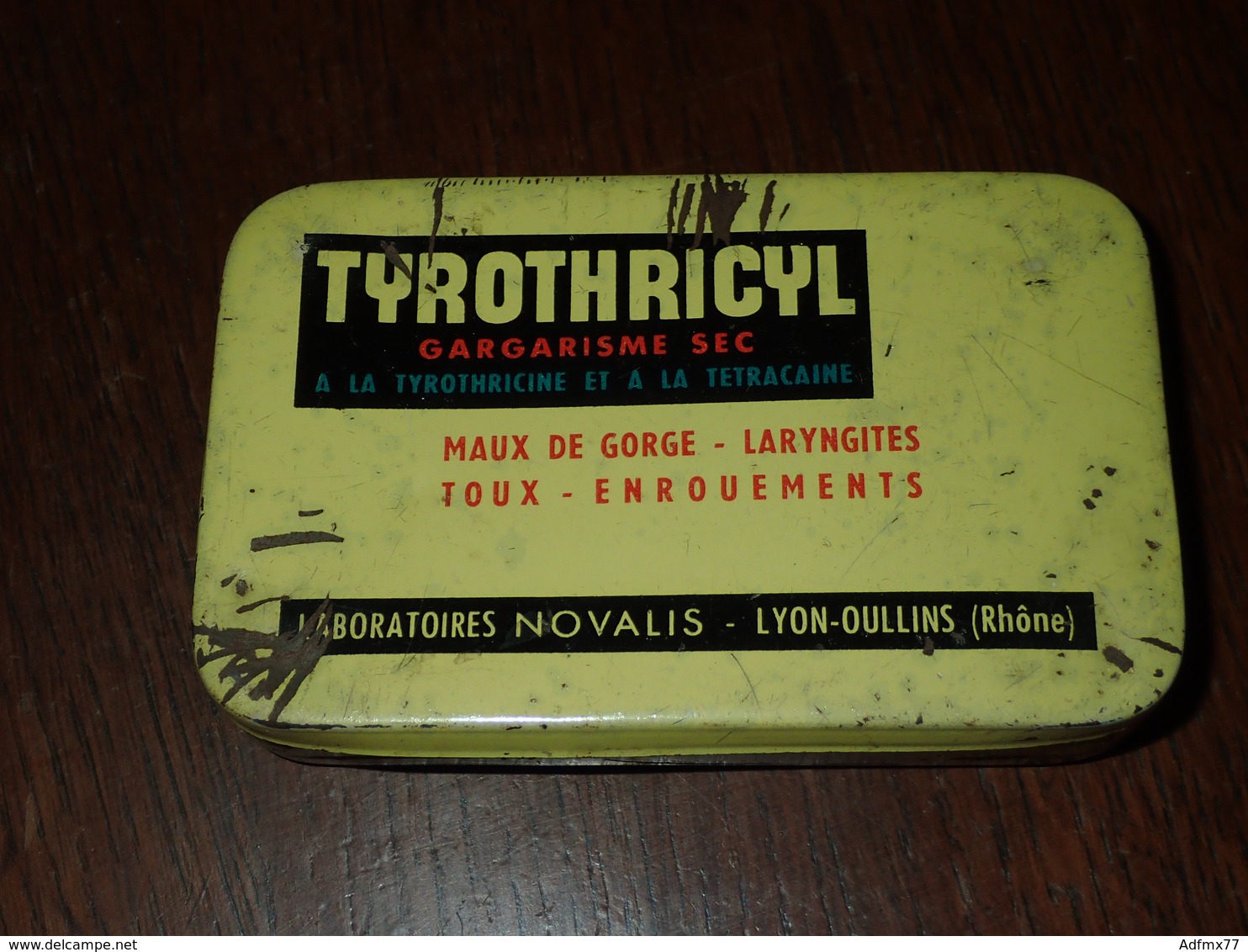 Boite En Tole De Tyrothricyl - Scatole