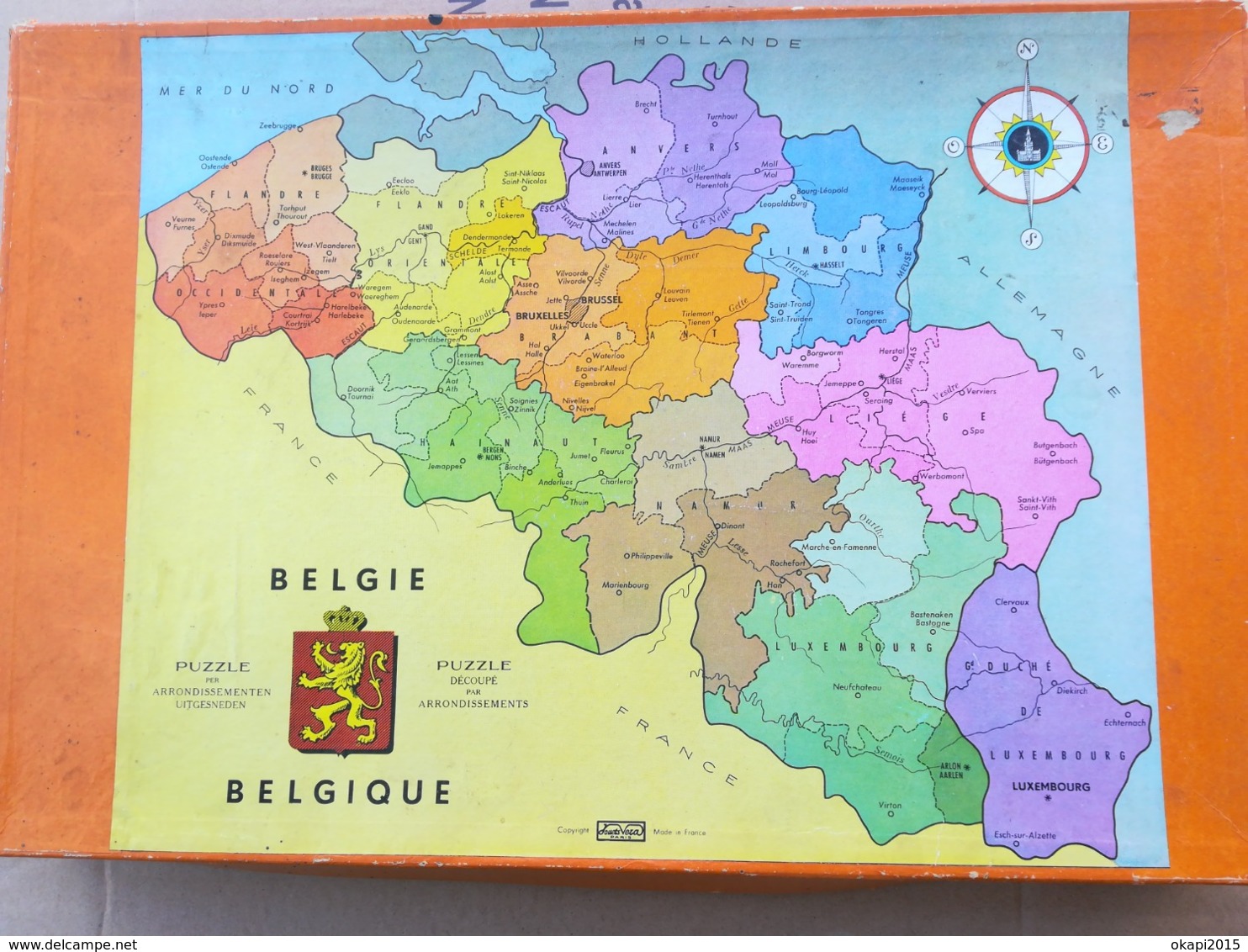 VIEUX PUZZLE EN BOIS CARTE DE LA BELGIQUE AVEC LES DIFFÉRENTES PROVINCES, COMPLET, MADE IN FRANCE - Puzzles