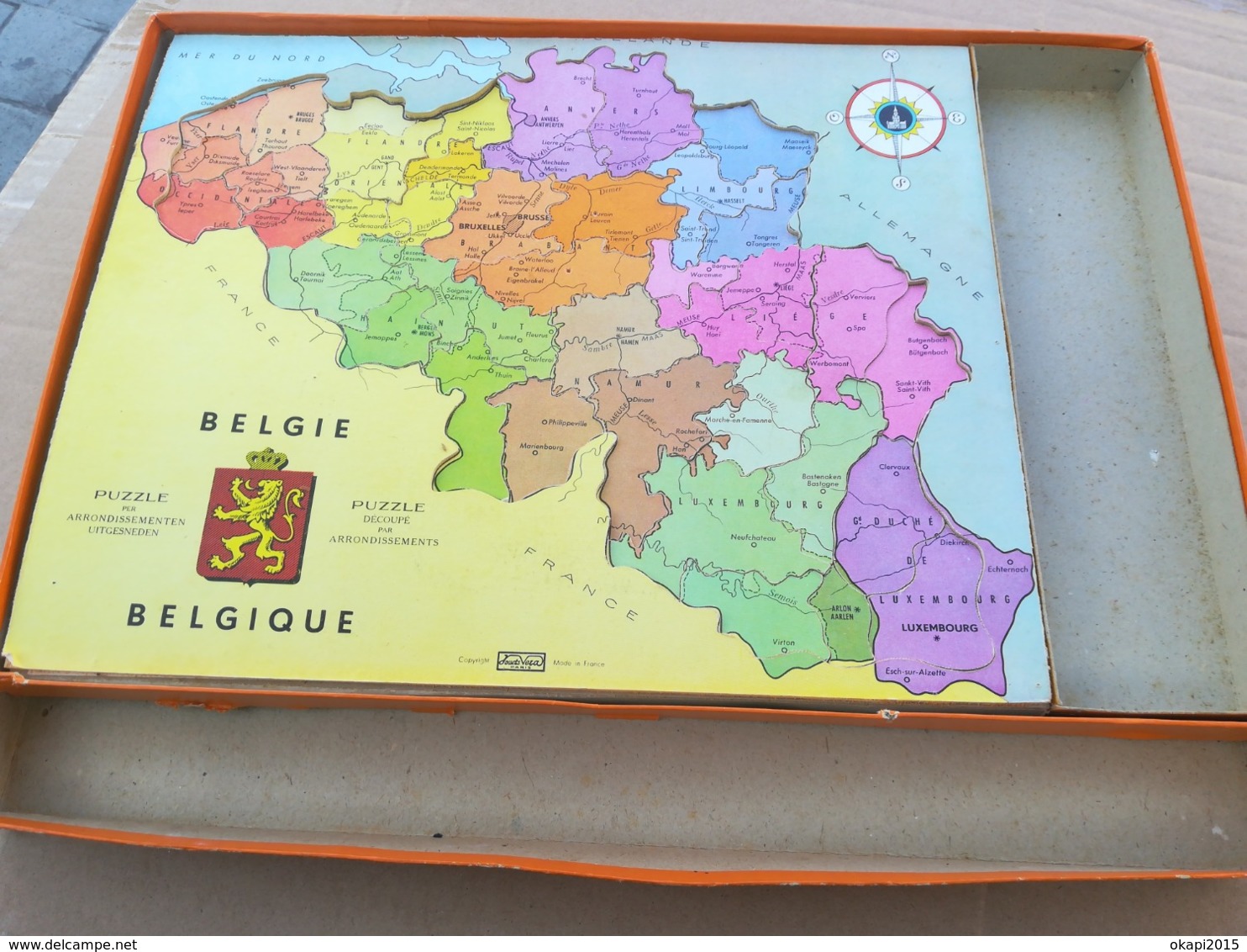 VIEUX PUZZLE EN BOIS CARTE DE LA BELGIQUE AVEC LES DIFFÉRENTES PROVINCES, COMPLET, MADE IN FRANCE