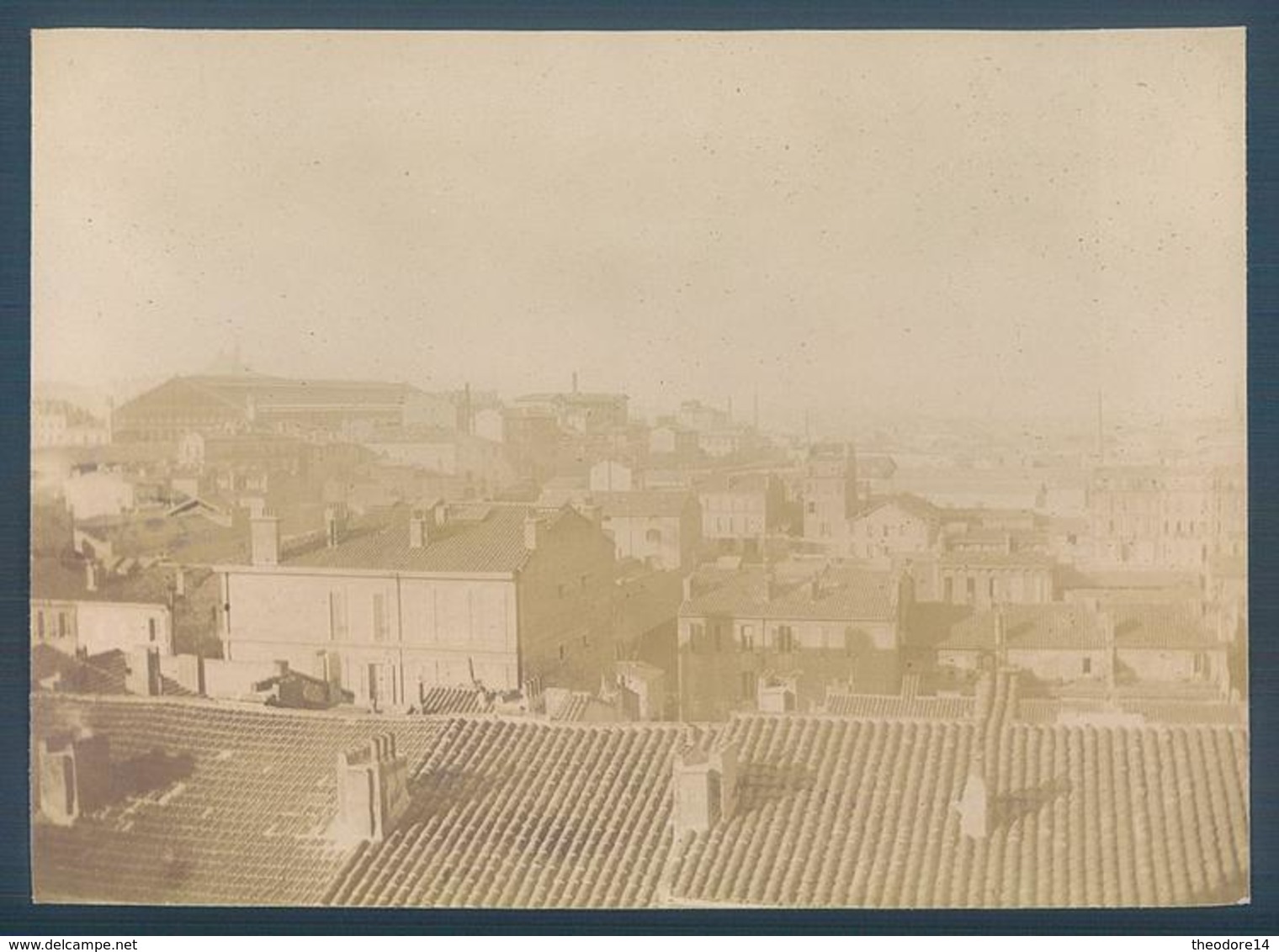 13 MARSEILLE Vue Prise De La Caserne 1898 Photo Originale Collée Sur Papier 8 X 11 Cm - Guerre, Militaire