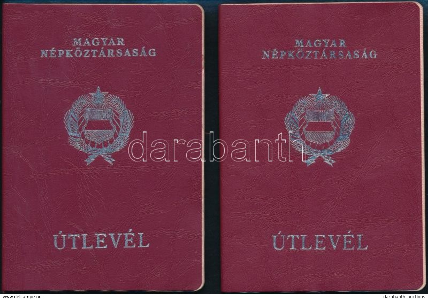 1972-1976 2 Db Fényképes Magyar útlevél, Vízumbejegyzésekkel - Autres & Non Classés