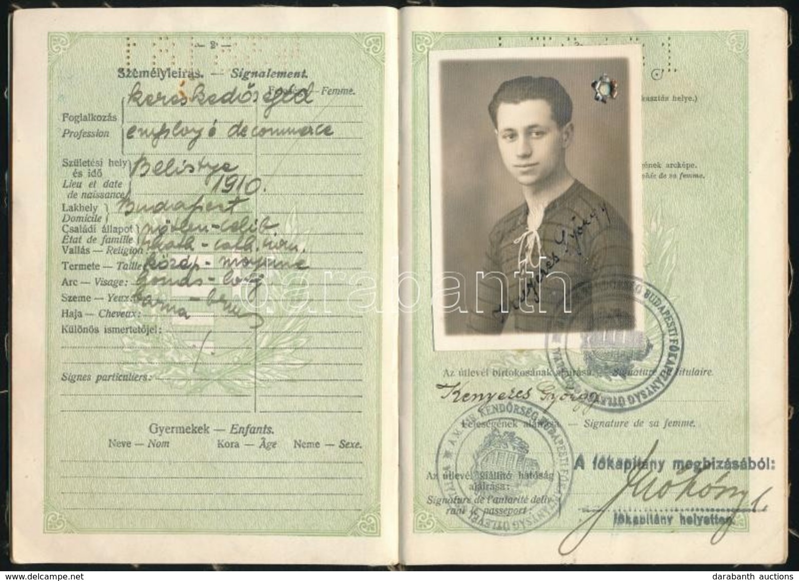 1934-1936 Magyar Királyság Fényképes útlevele Kereskedősegéd Részére, Csehszlovák Bejegyzésekkel. - Sin Clasificación