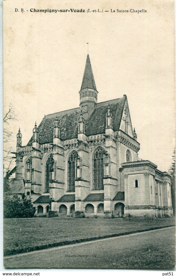 37 - Champigny Sur Veude : La Sainte Chapelle - Champigny-sur-Veude