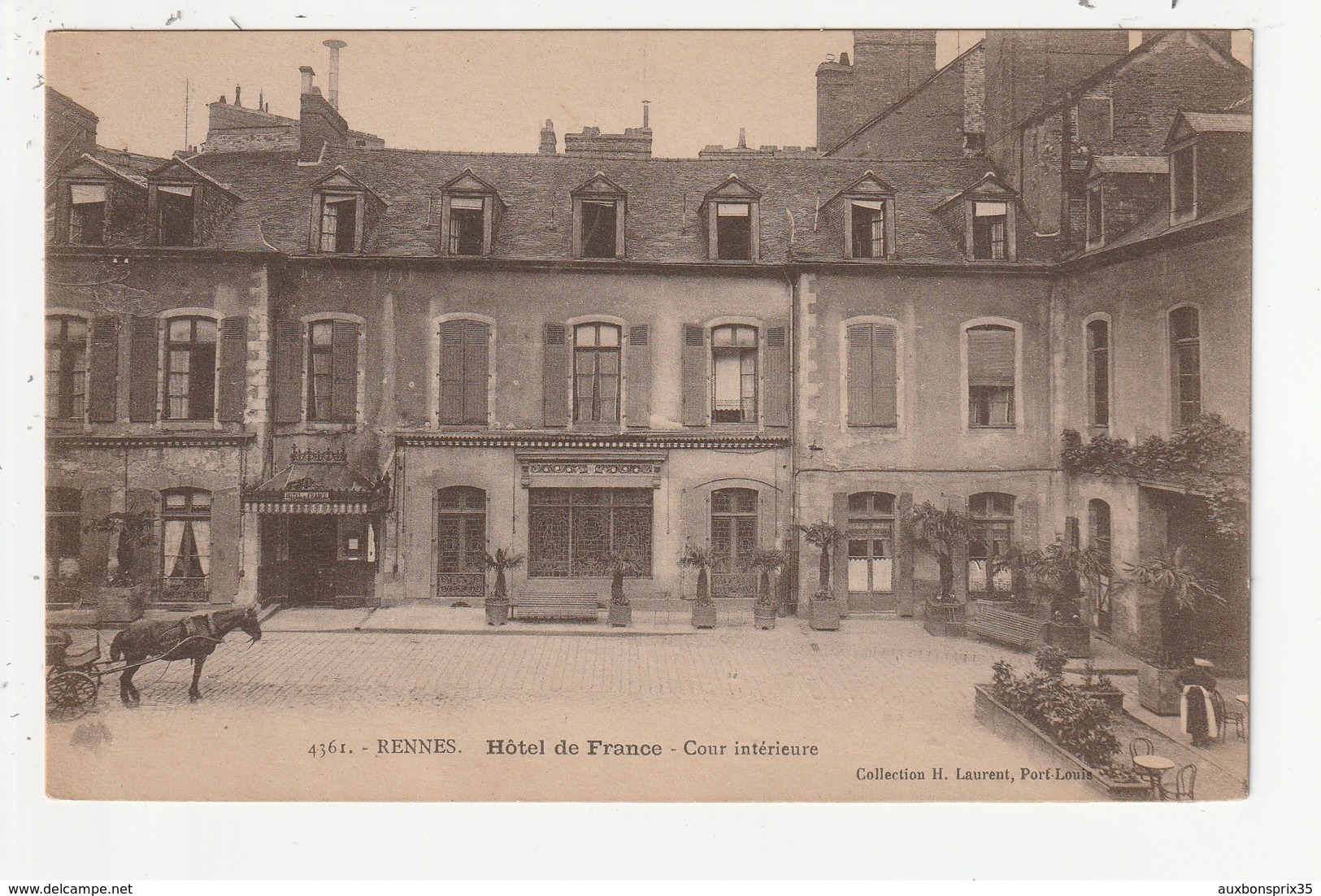 RENNES - HOTEL DE FRANCE - COUR INTERIEURE - 35 - Rennes