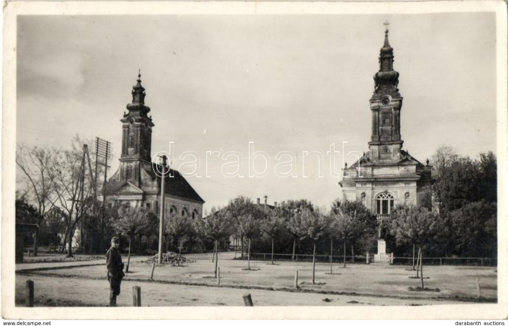 * T2 Újverbász, Református és Evangélikus Templom, Katona / Churches, Soldier - Non Classés