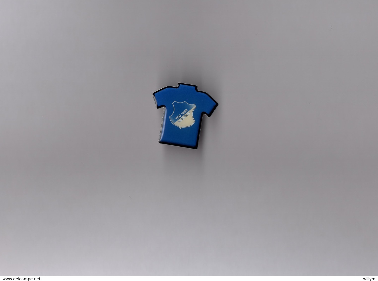 Pin's Maillot Football / TSG 1899 Hoffenheim (époxy) Hauteur: 2,3 Cm - Football