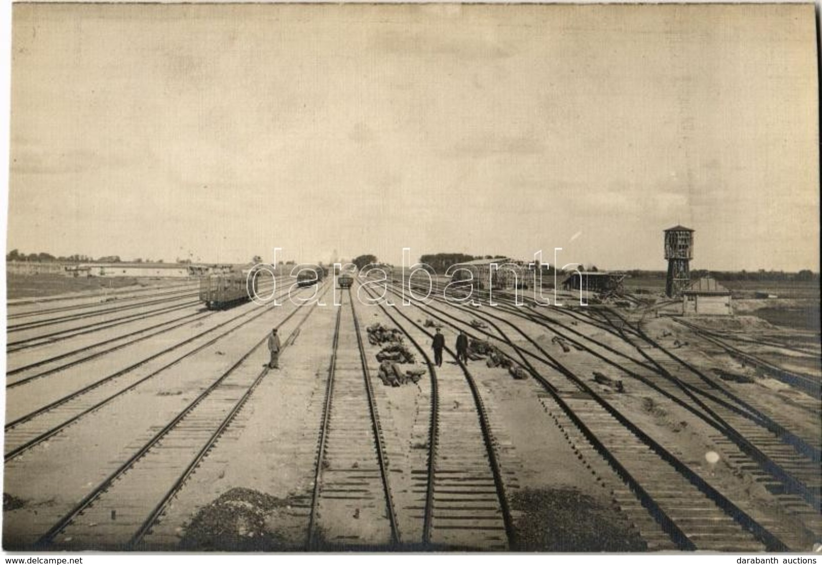 * T2 1916 Pozerunai, Poscherun; Bahnhof / Railway Station Construction. Photo - Zonder Classificatie