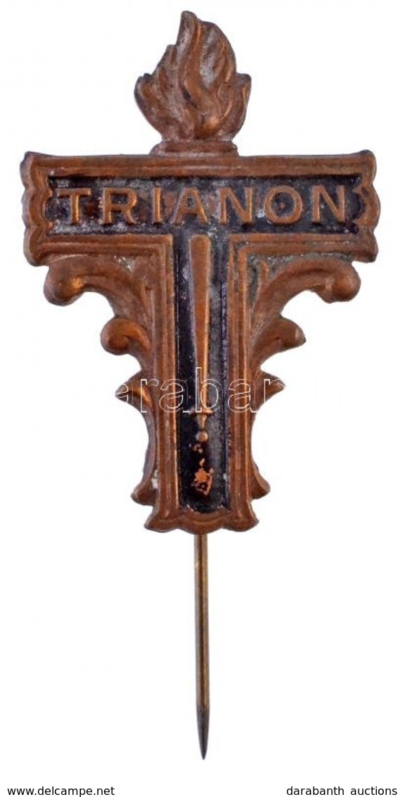 ~1930. 'Trianon' Festett Br Kitűző (31x21mm) T:2 - Non Classés