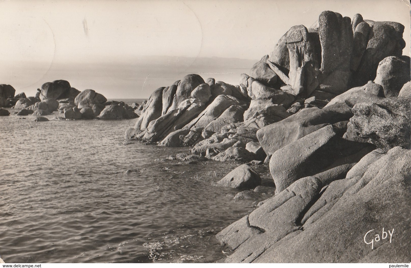 CPA  29    BRIGNOGAN     LE ROCHER   DU PHARE   P5 - Brignogan-Plage