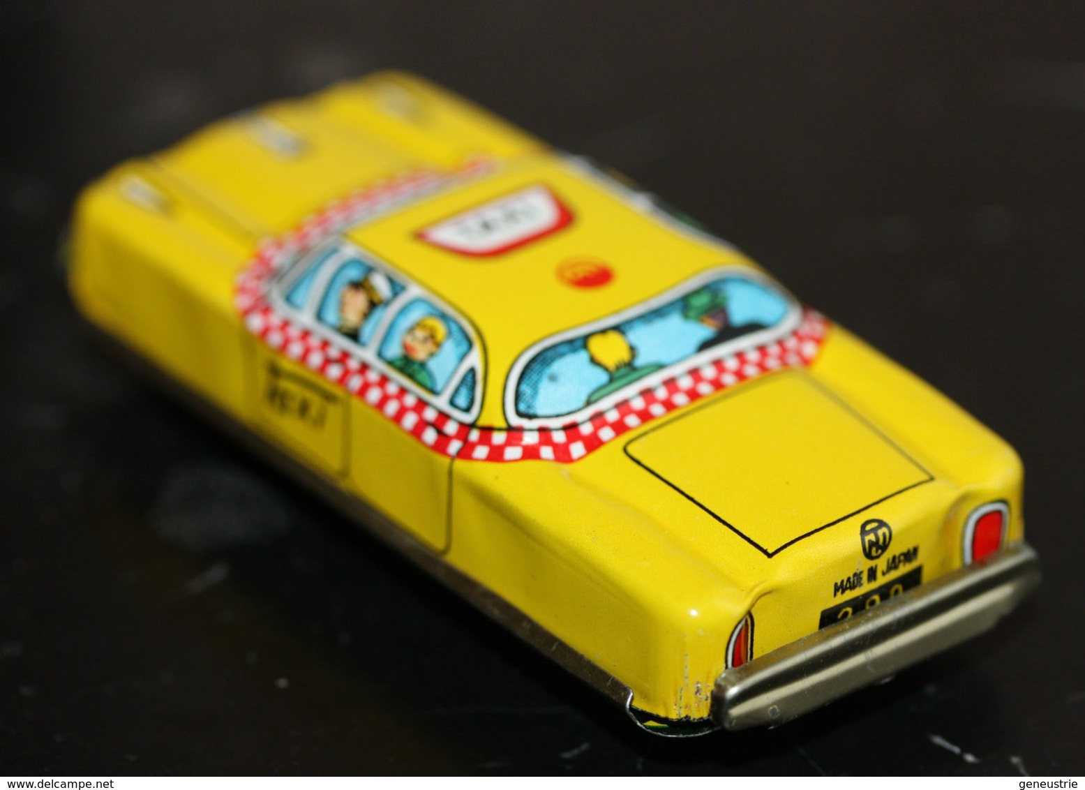 Voiture Miniature Ancienne à Friction En Tôle Années 50/60 "Taxi NOMURA TN Japan" - Jouets Anciens