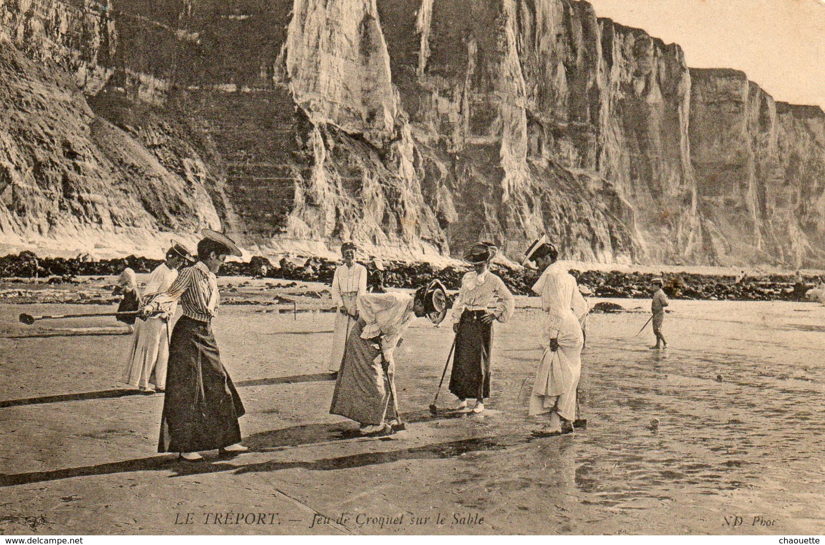 Le Treport....jeu De Croquet Sur La Plage - Le Treport