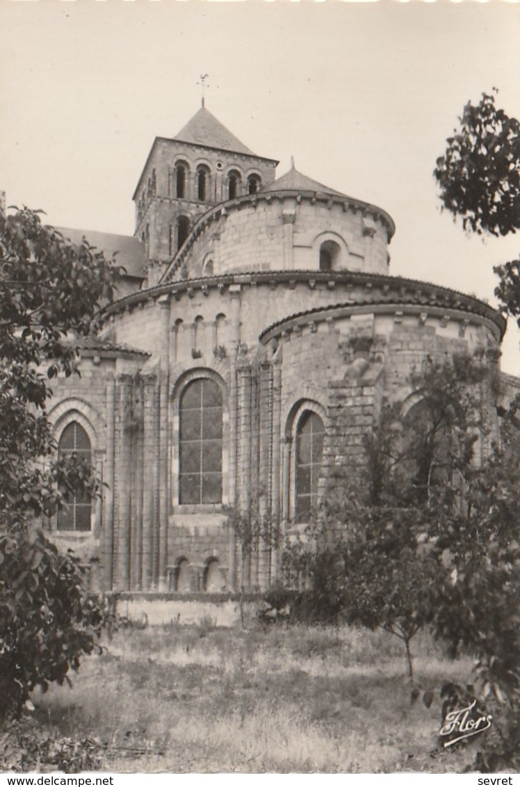 SAINT-JOUIN DE MARNES. - Eglise Abbatiale ( XIè - XIIè Siècle ). Le Chevet - Saint Jouin De Marnes