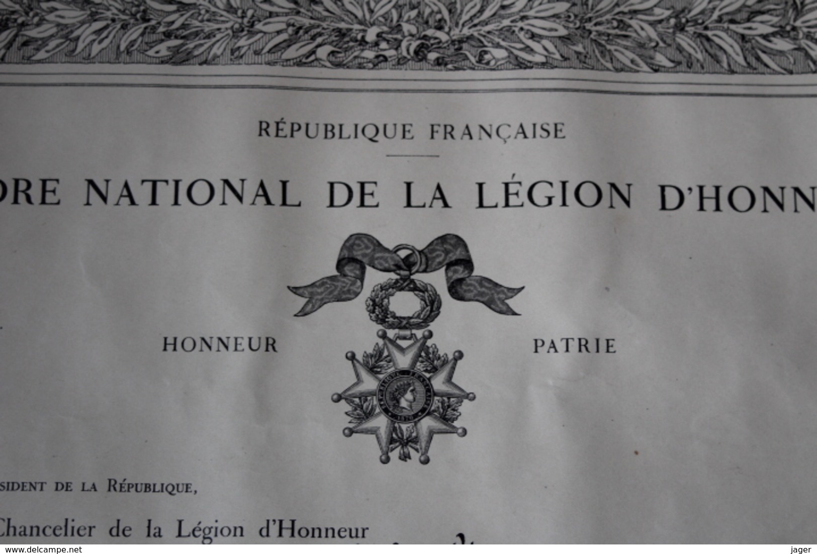 Diplome De  La Legion COMMANDEUR  Medecin Principal 1 Ere Classe 1923 - Diplômes & Bulletins Scolaires