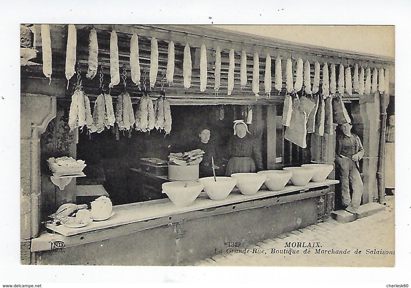 CPA 29 Morlaix La Grande Rue Boutique De Marchande De Salaisons - Morlaix