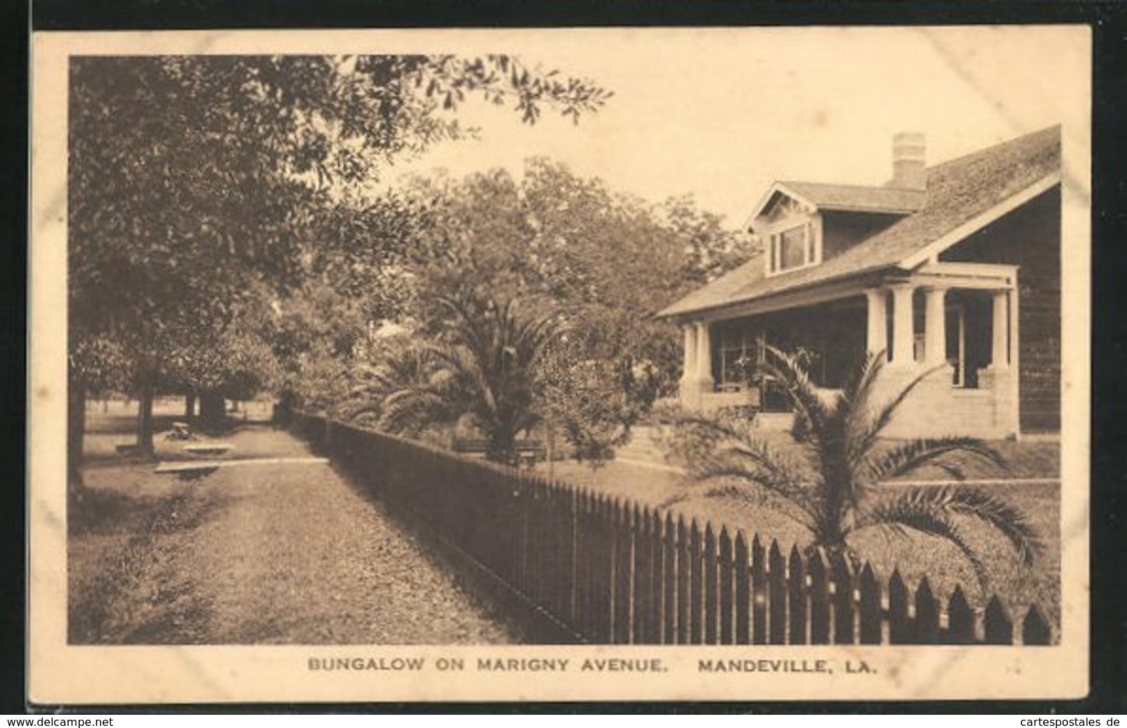 AK Mandeville, LA, Bungalow On Marigny Avenue - Autres & Non Classés