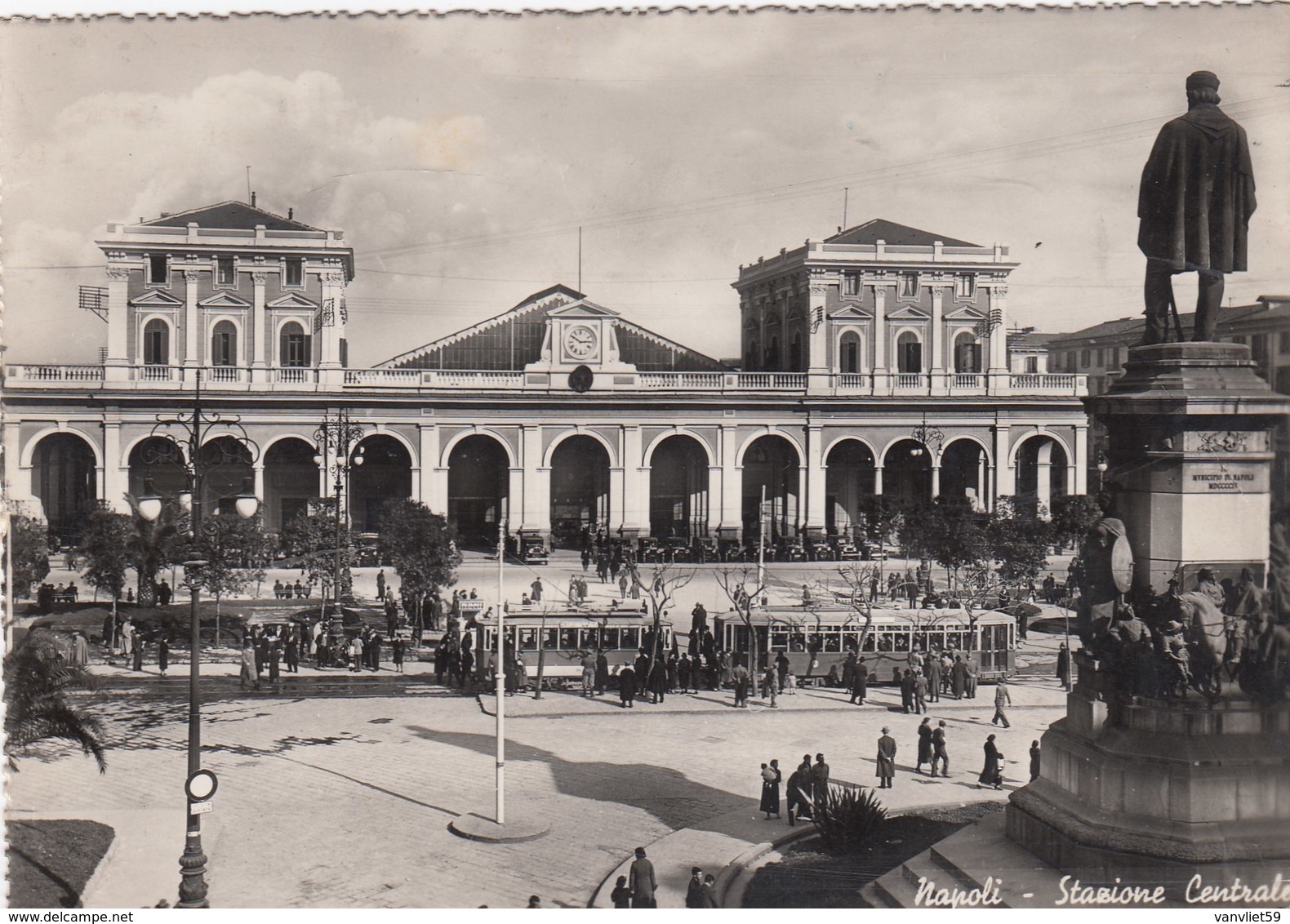 NAPOLI-STAZIONE CENTRALE-2 TRAM IN ATTESA-CARTOLINA VERA FOTOGRAFIA VIAGGIATA IL 25-11-1939 - Napoli