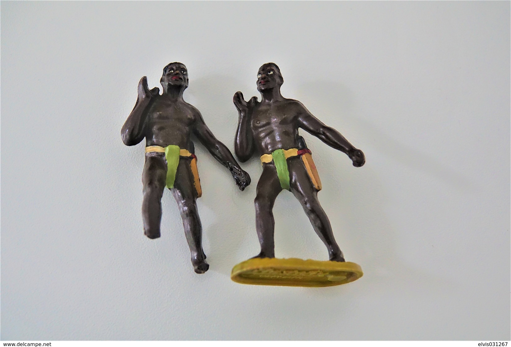 Elastolin, Lineol Hauser, H=70mm, 2 AFRICANS FOOD TRANSPORT, Plastic - Vintage Toy Soldier FOR PARTS OR REPAIR - Figurines