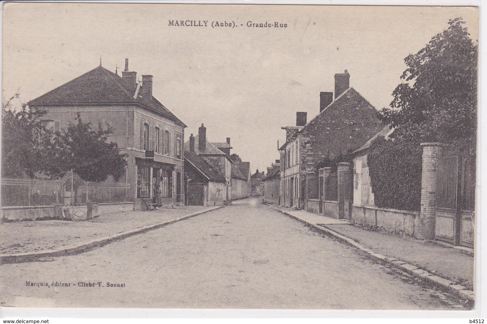 10 MARCILLY Grande Rue - Marcilly