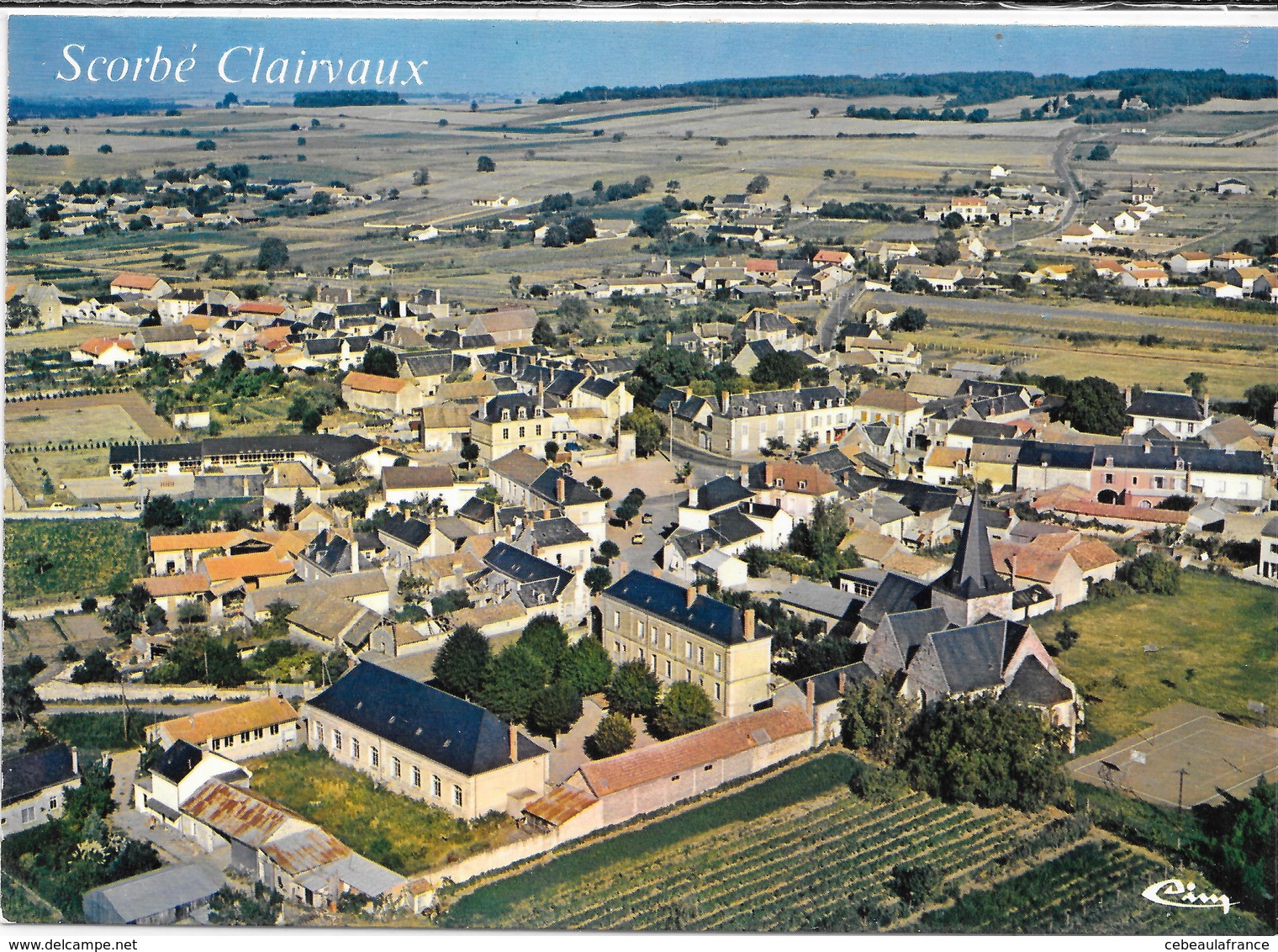 Scorbe Clairvaux Vue Aerienne - Scorbe Clairvaux