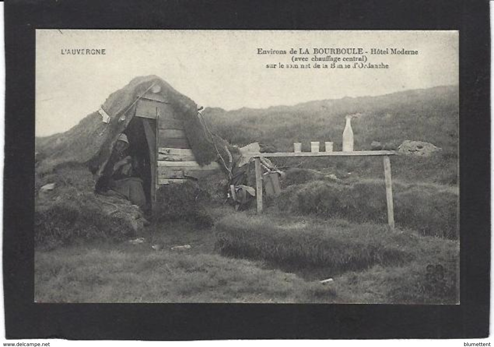 CPA Auvergne Région Non Circulé Type - Auvergne