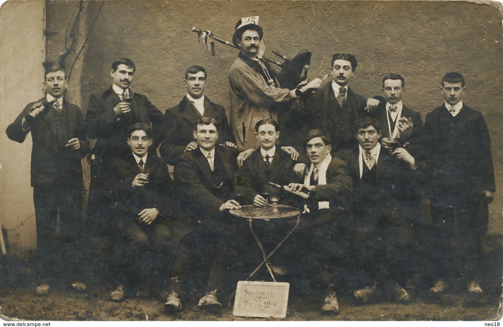 Carte Photo Bourges Classe 1912 Cornemuse Biniou Bagpipe Photo Girardot - Bourges