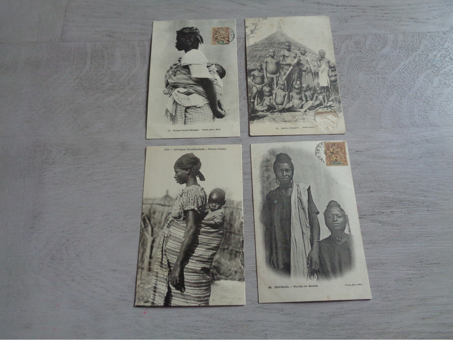 Beau lot de 60 cartes postales d' Afrique Africa Afrika  seins nus nu  Dakar  Sénégal  Saint Louis