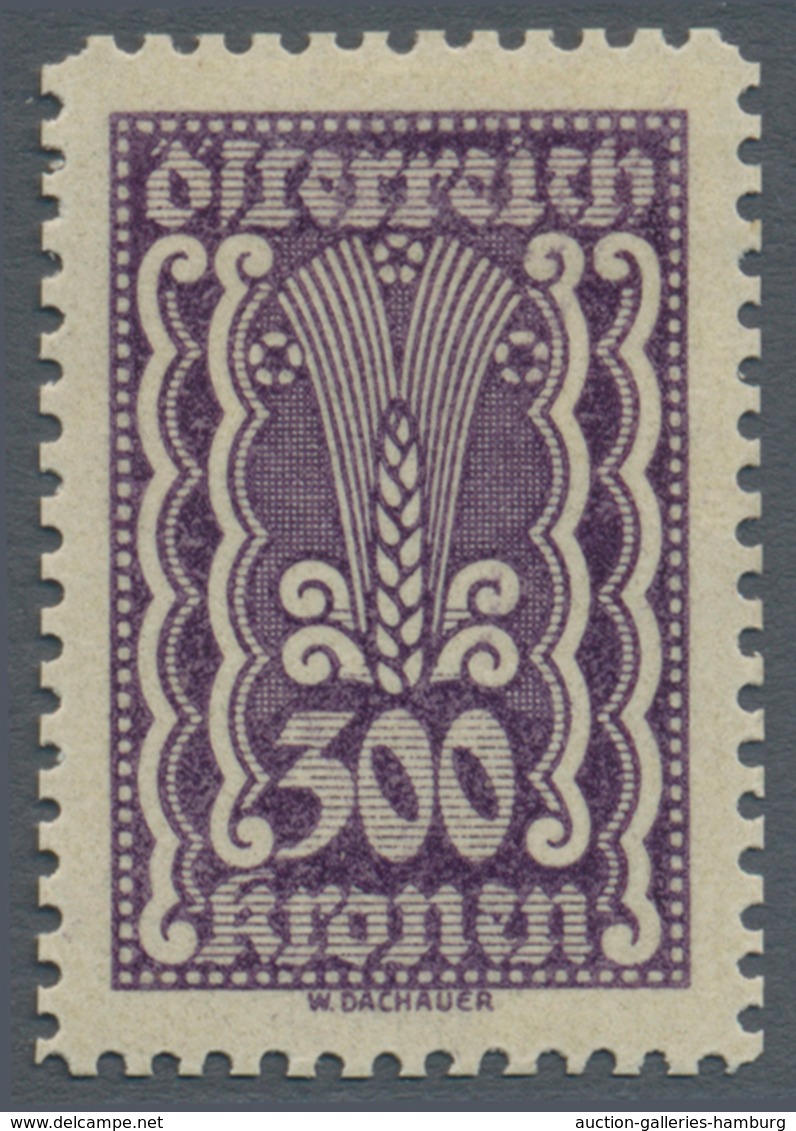 Österreich: 1922, Freimarken 300 Kr. zwölf verschiedene gezähnte Farbproben auf weißem bzw. gelblich