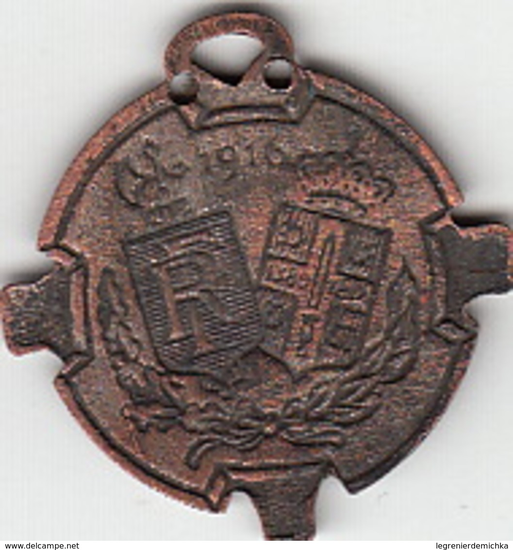 MEDAILLON MEDAILLE PENDENTIF - MILITARIA - Gloire Aux Serbes 1916 - Autres & Non Classés