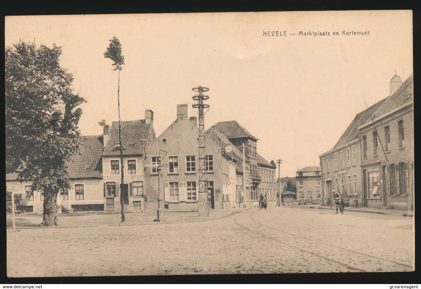 NEVELE MARKTPLAATS EN KORTEMUNT - Nevele