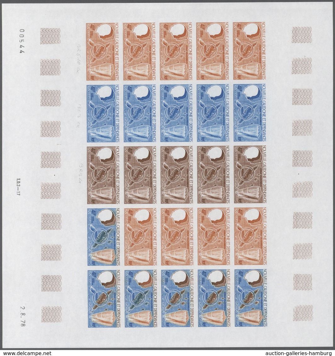 Frankreich: 1961/1979, France and area, IMPERFORATE COLOUR PROOFS, MNH assortment of 33 complete she