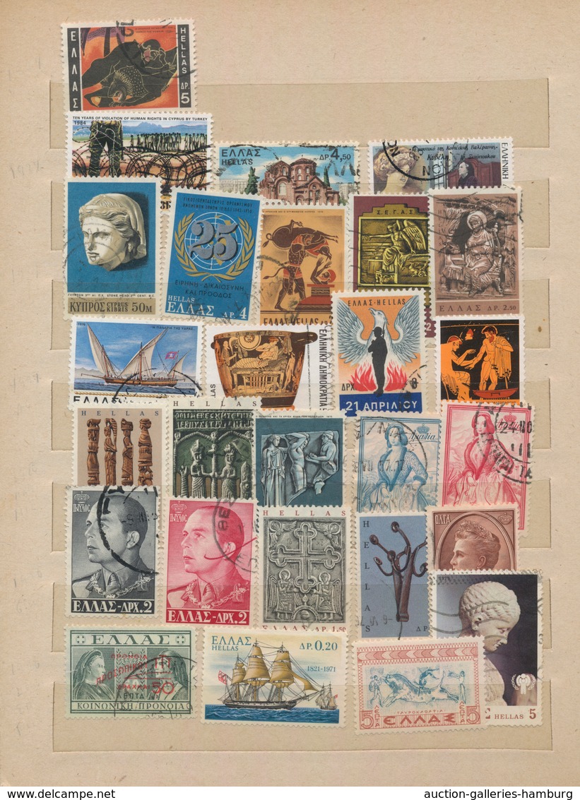 Griechenland: 1860 - 1970 (ca). Album 545 (ca) Stamps From Old To Modern, With Duplicates. Also One - Briefe U. Dokumente