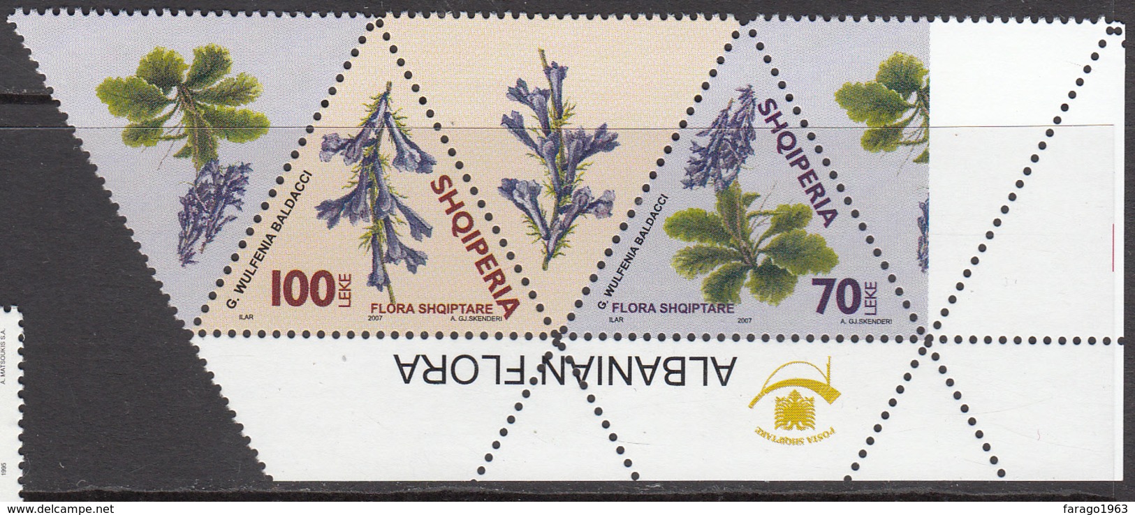 2007 Albania Albanie Flowers Flora Complete Strip  MNH - Albania